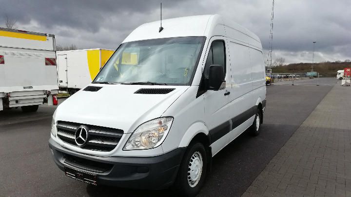 mercedes-benz sprinter panel van 2013 wdb9066331s732293