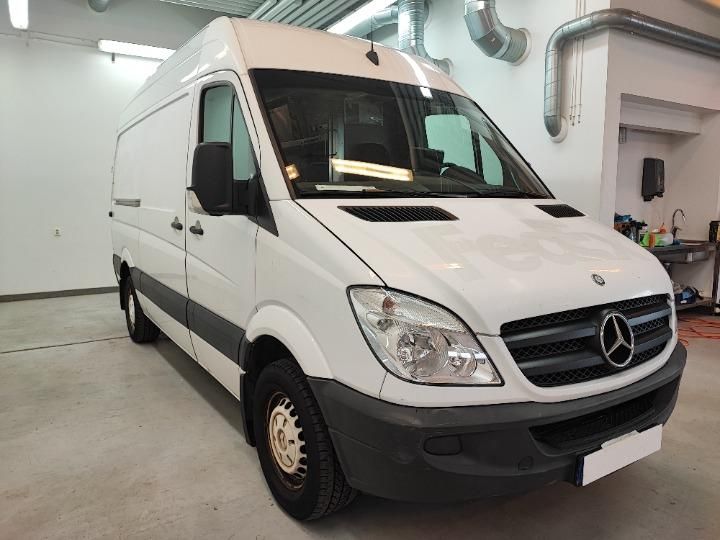 mercedes-benz sprinter worker 2012 wdb9066331s735425