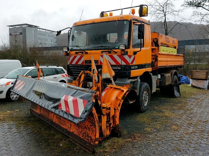 mercedes-benz actros 2001 wdb9520731k724540