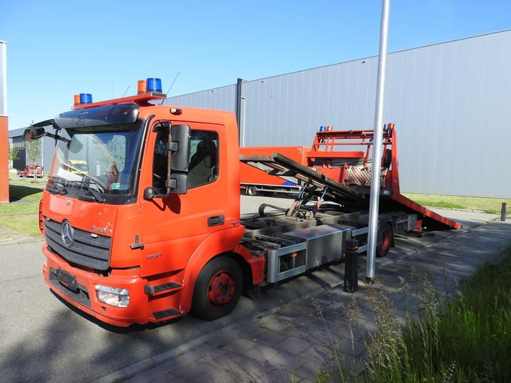 mercedes-benz atego 1221 euro 6 heavy lorry 2014 wdb9670281l858527