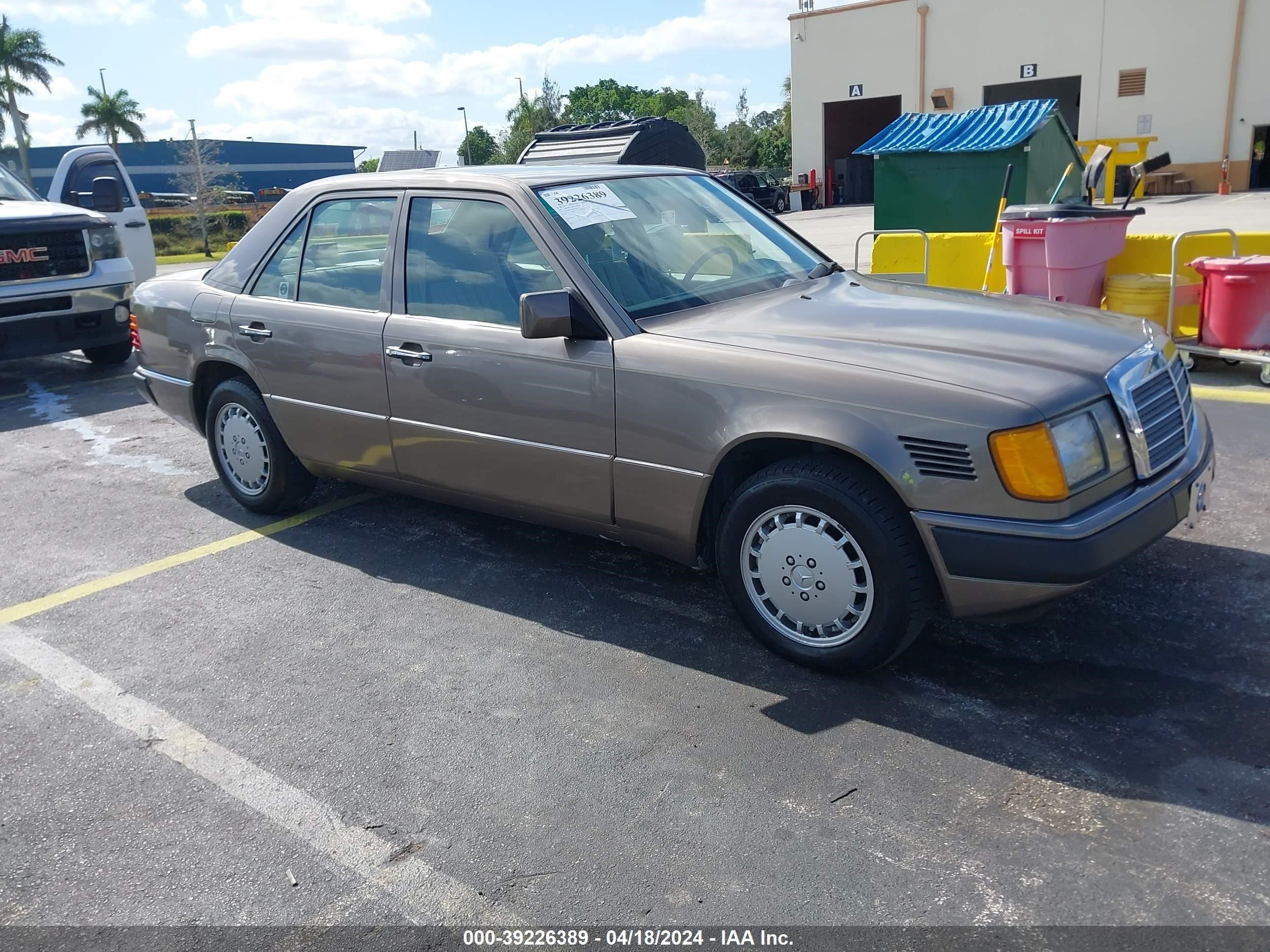 mercedes-benz  1991 wdbeb28d9mb406175