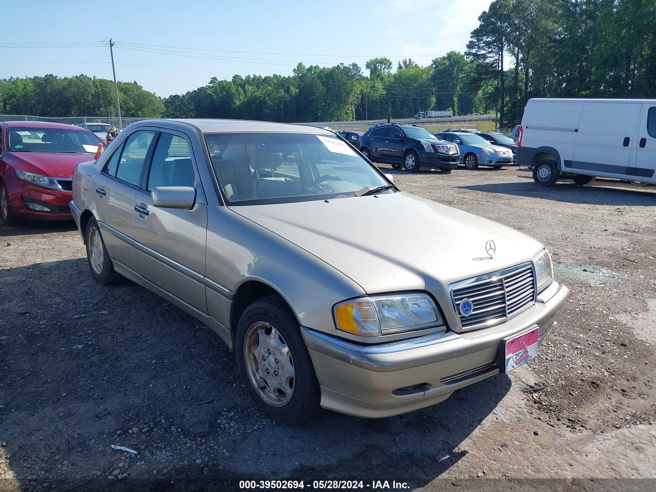 mercedes-benz  1998 wdbha29g0wf636515