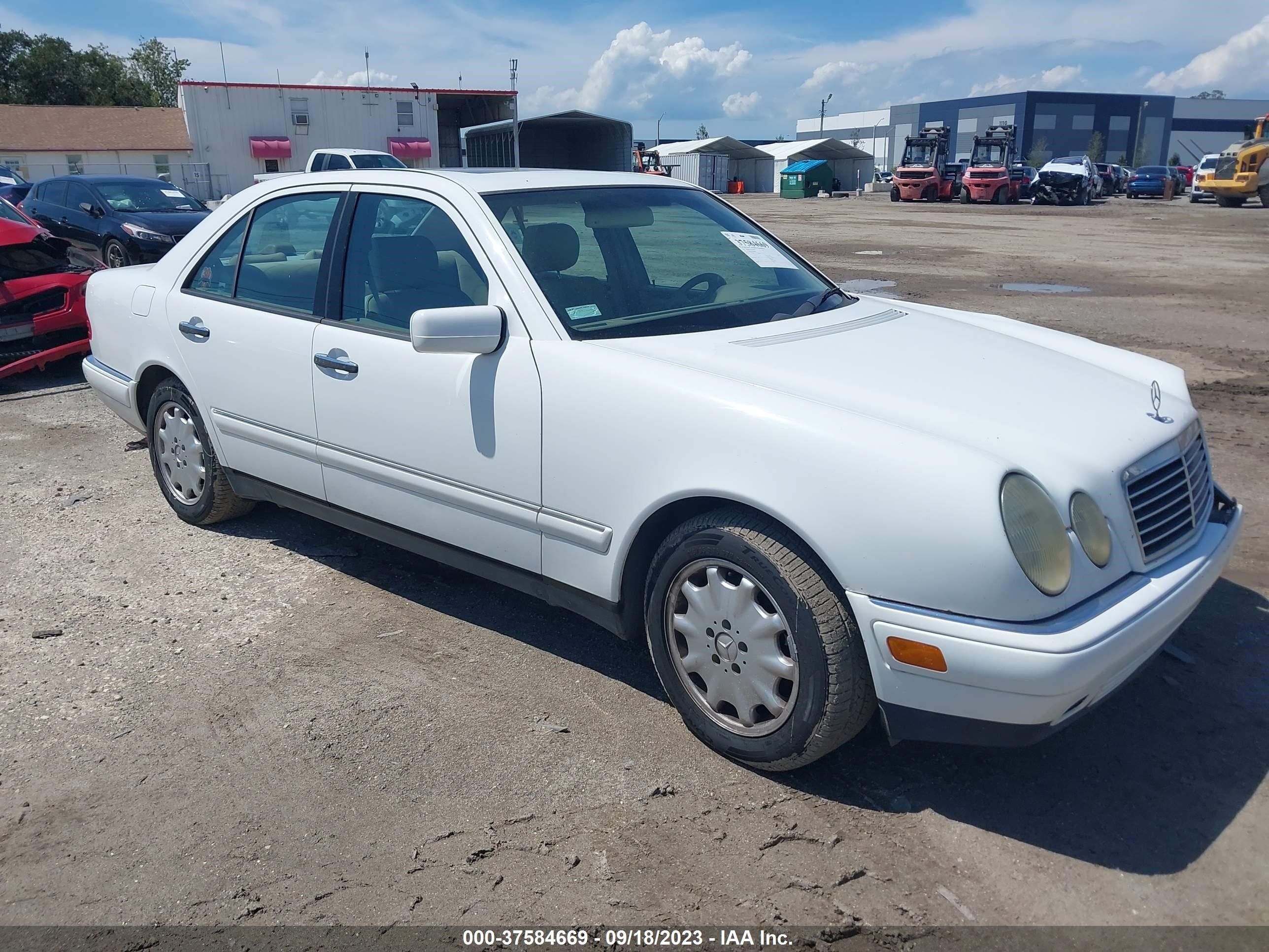 mercedes-benz e-klasse 1998 wdbjf65f7wa648049