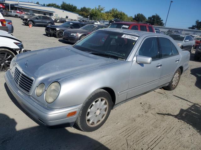 mercedes-benz e 320 1999 wdbjf65h6xa798219