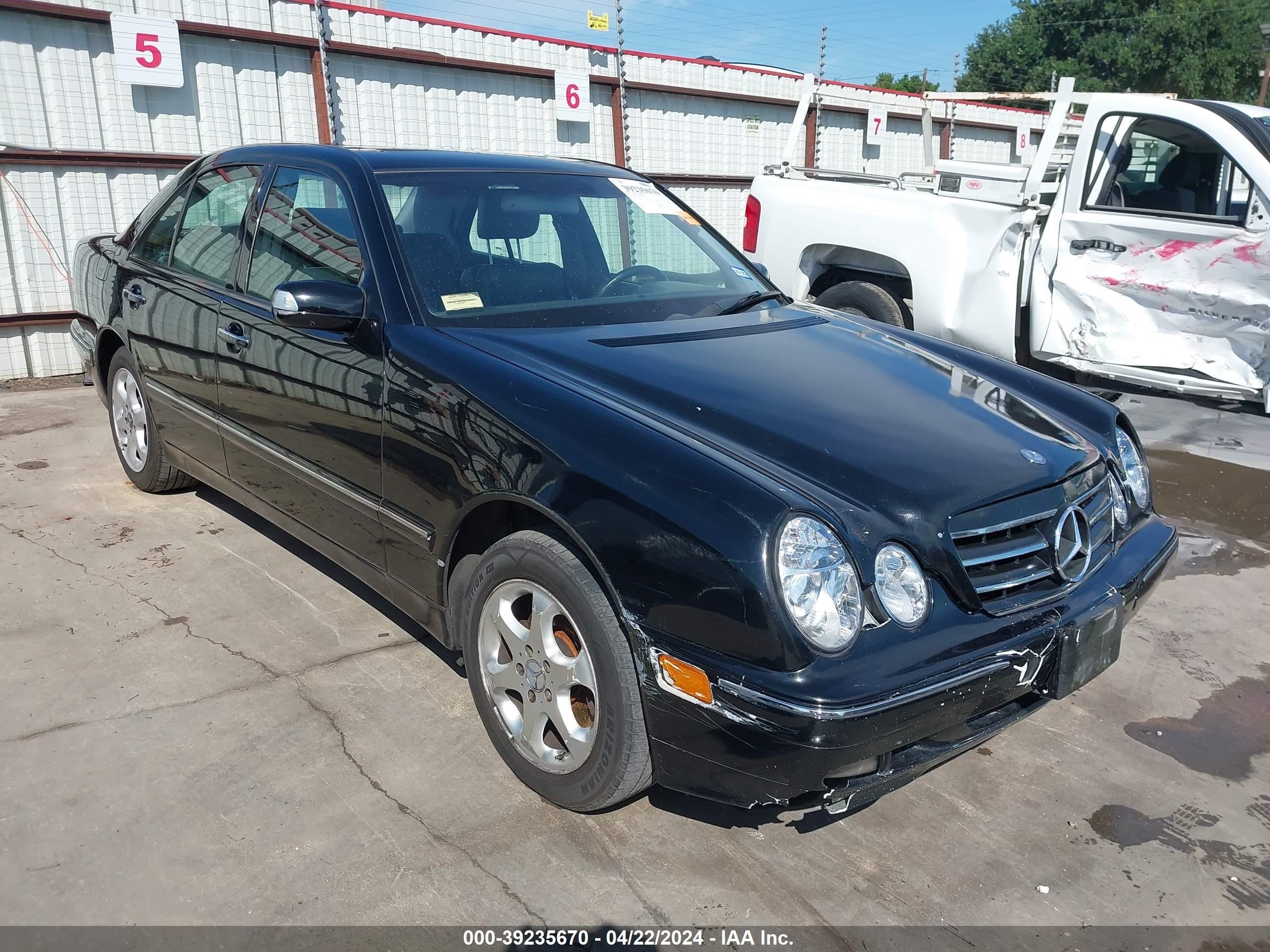 mercedes-benz  2002 wdbjf65j12b476268