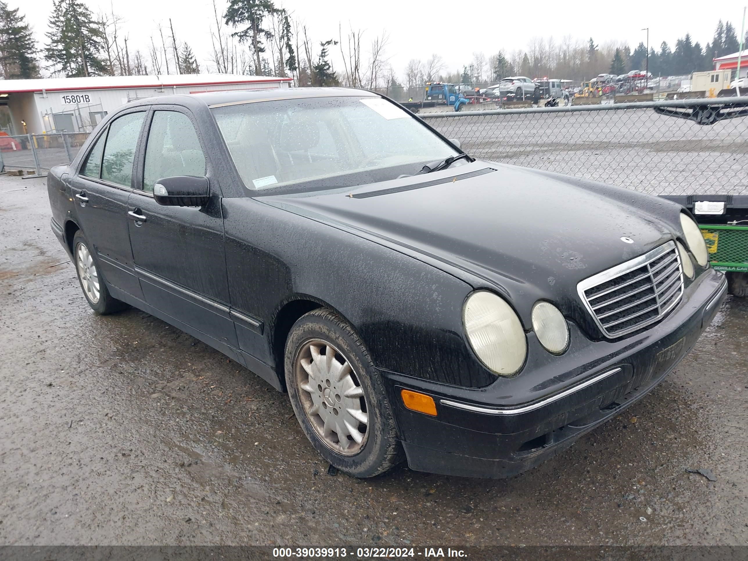 mercedes-benz  2001 wdbjf65j31b363761