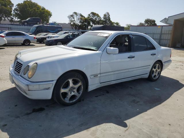 mercedes-benz e-class 1998 wdbjf70f4wa670331