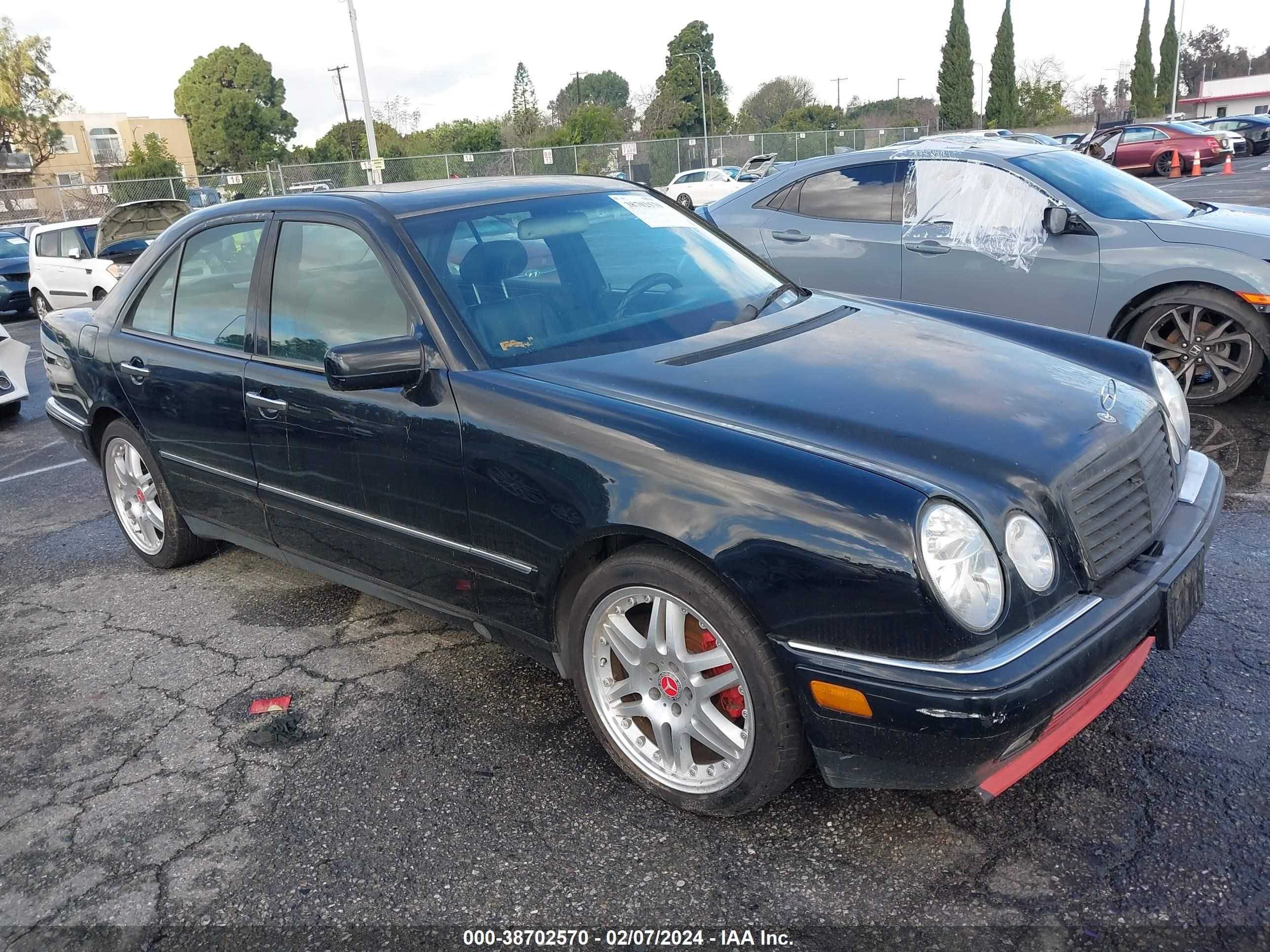 mercedes-benz e-klasse 1999 wdbjf70h6xa838490