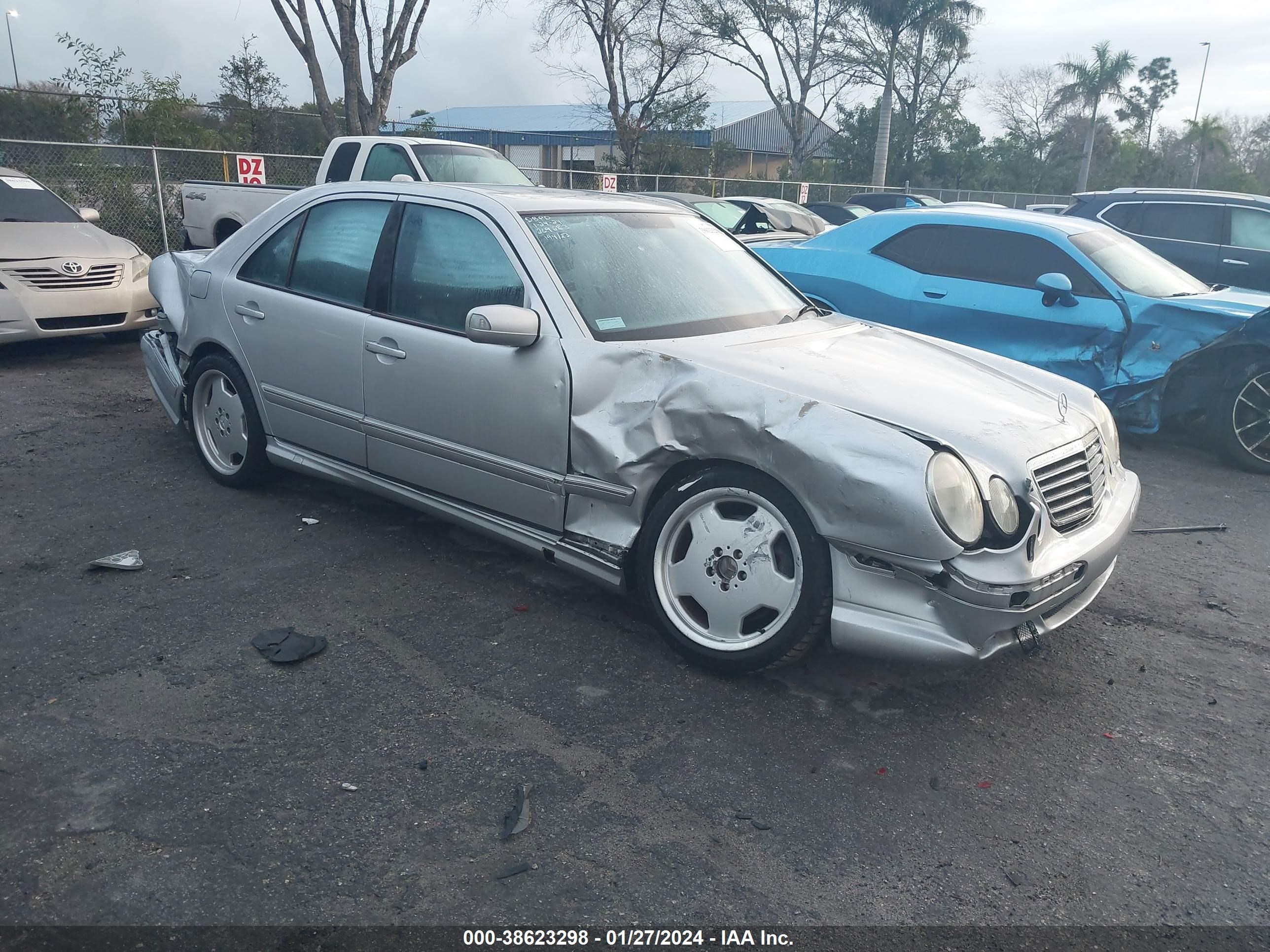 mercedes-benz e-klasse 2001 wdbjf74j11b163081