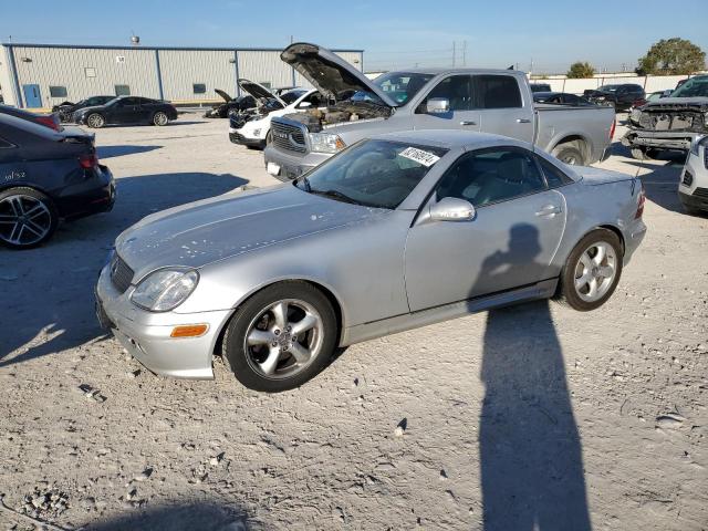 mercedes-benz slk 320 2004 wdbkk65fx4f300214