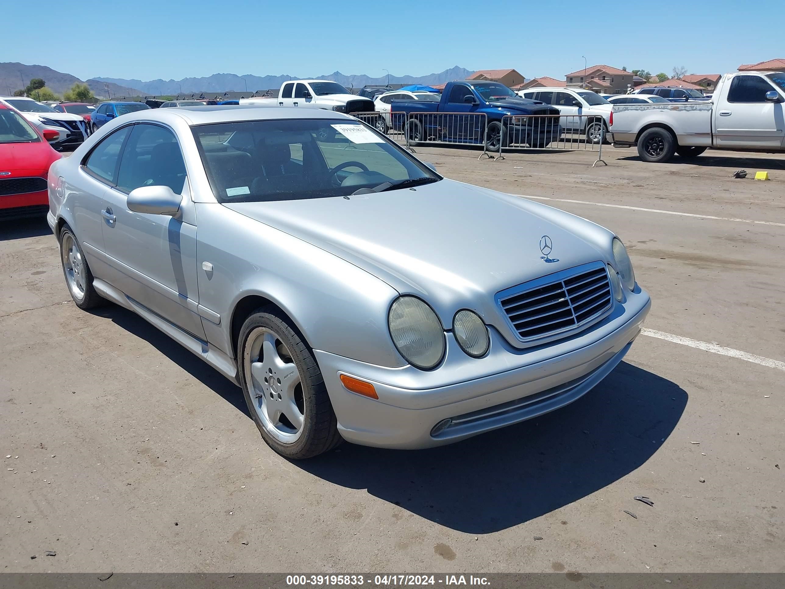 mercedes-benz  1999 wdblj70g5xf071443