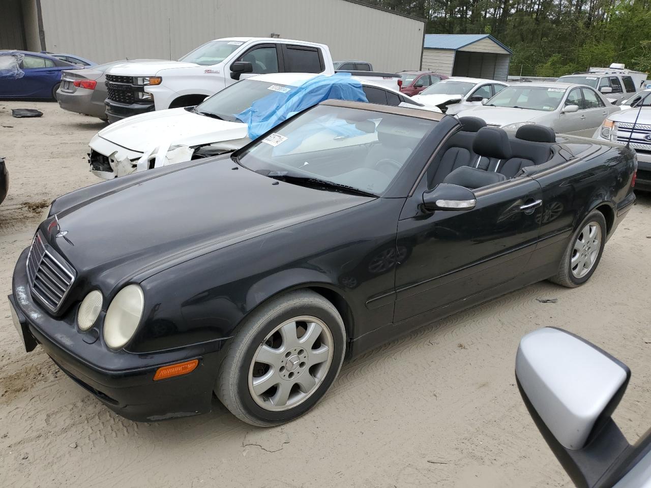 mercedes-benz clk-klasse 2003 wdblk65g33t134504