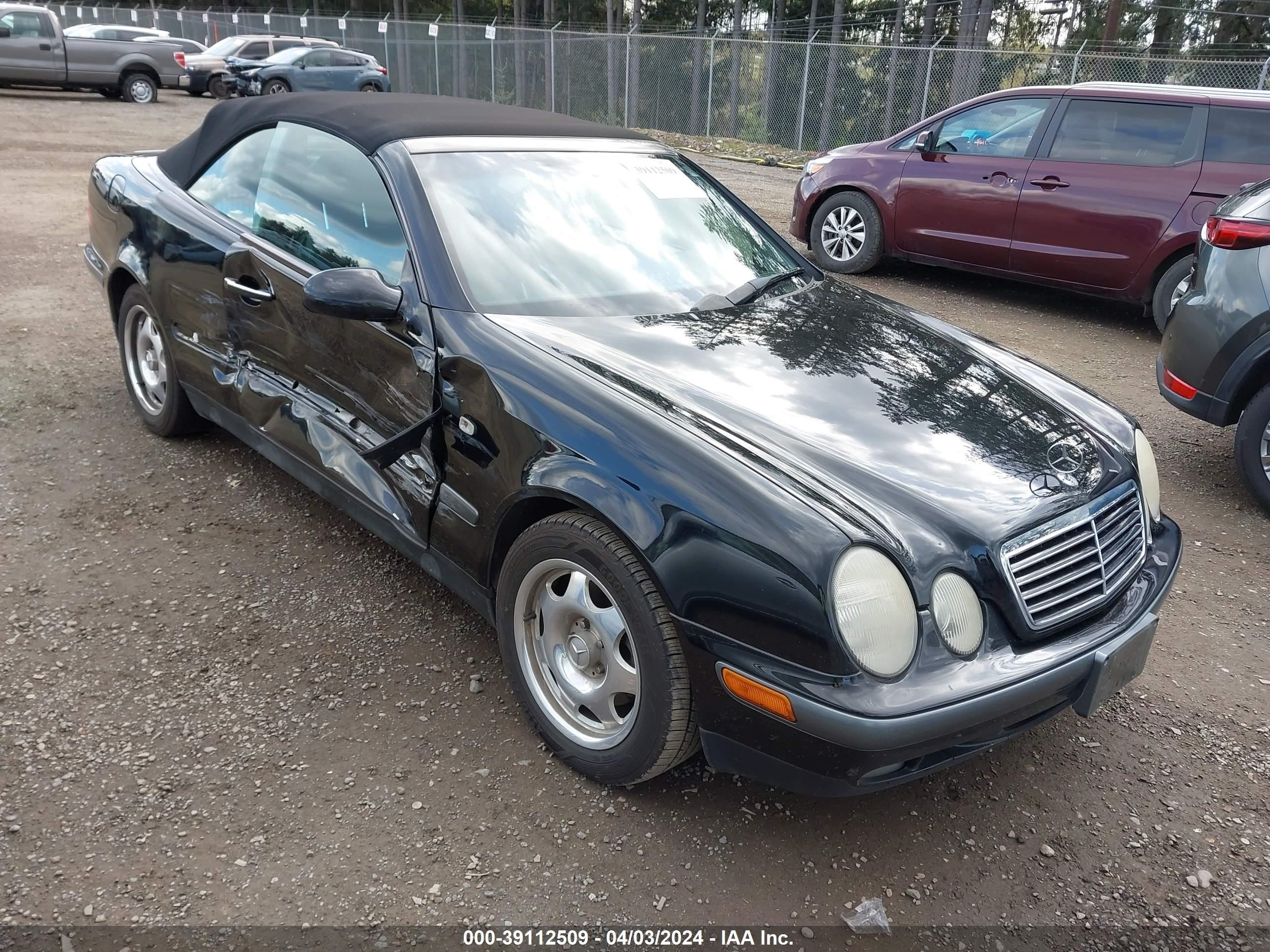 mercedes-benz clk-klasse 1999 wdblk65g9xt027494