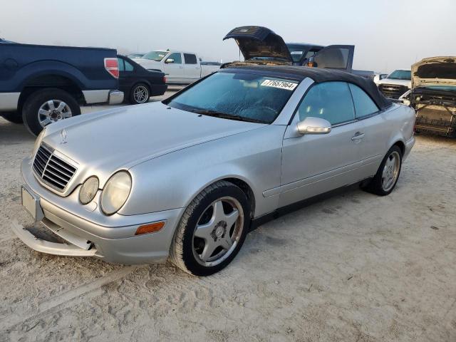 mercedes-benz clk 430 2000 wdblk70g3yt028400