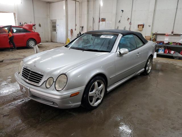 mercedes-benz clk 430 2002 wdblk70g72t102599