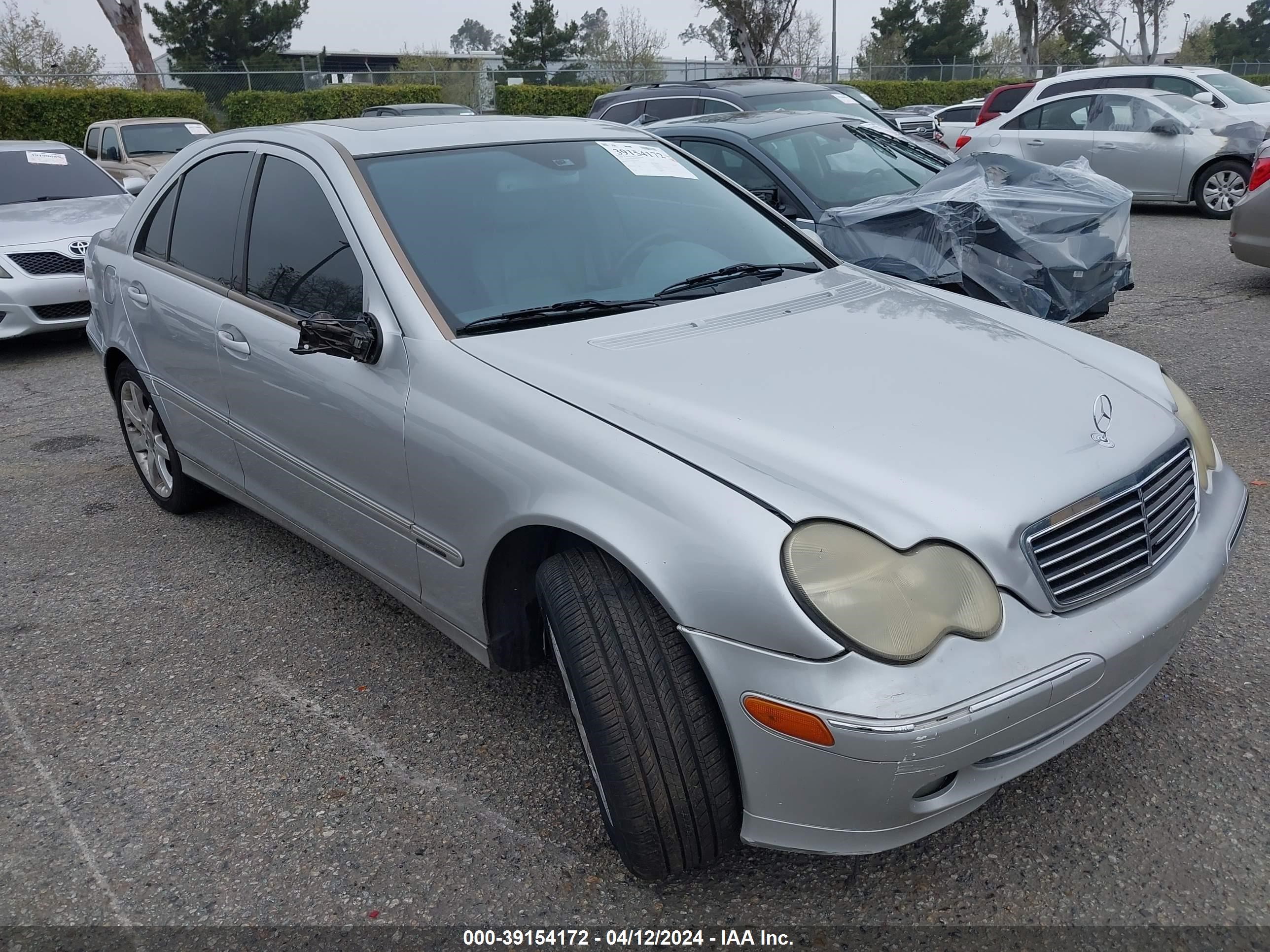 mercedes-benz  2004 wdbrf40j34a553553