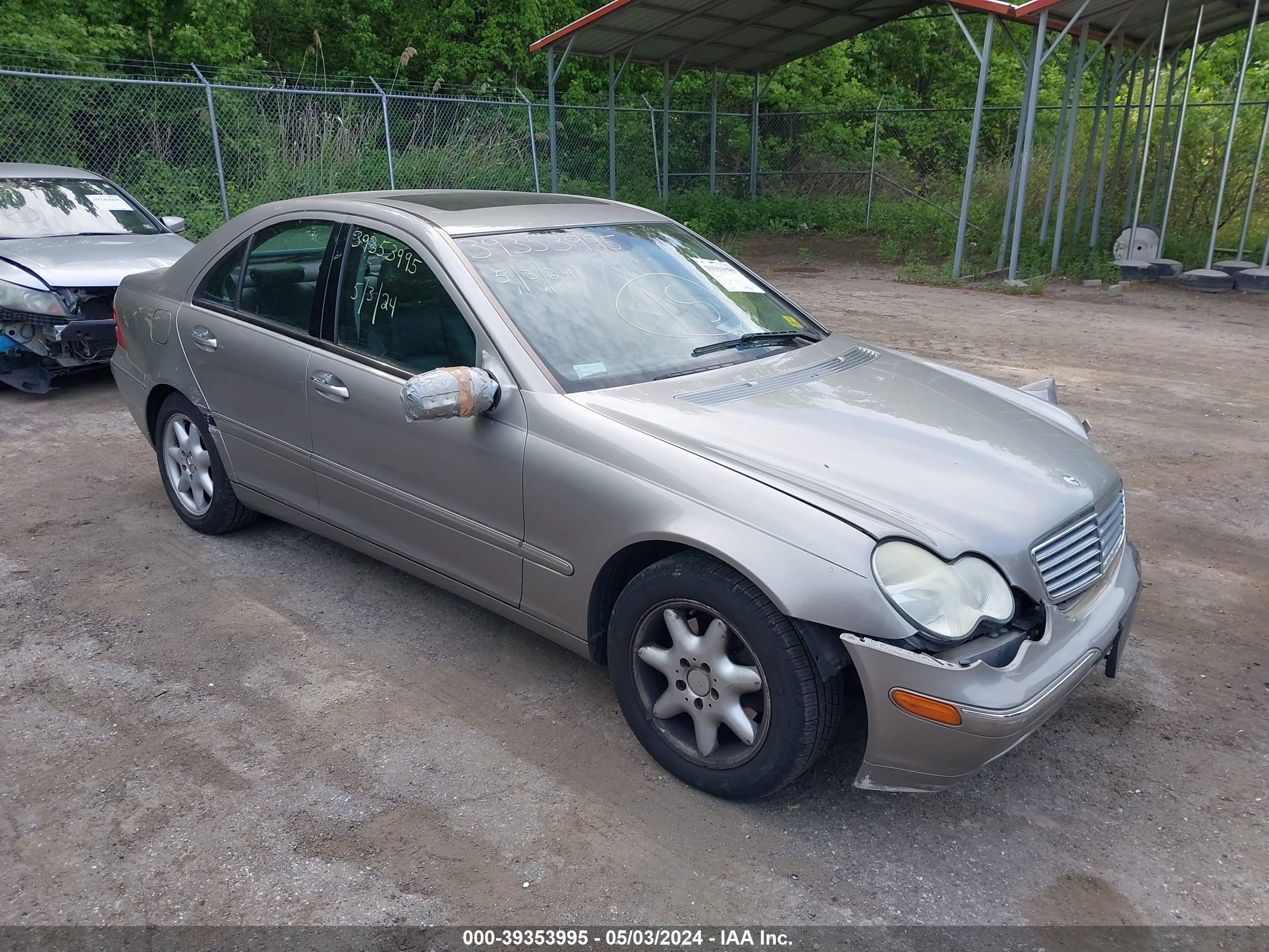 mercedes-benz  2004 wdbrf81jx4f514242