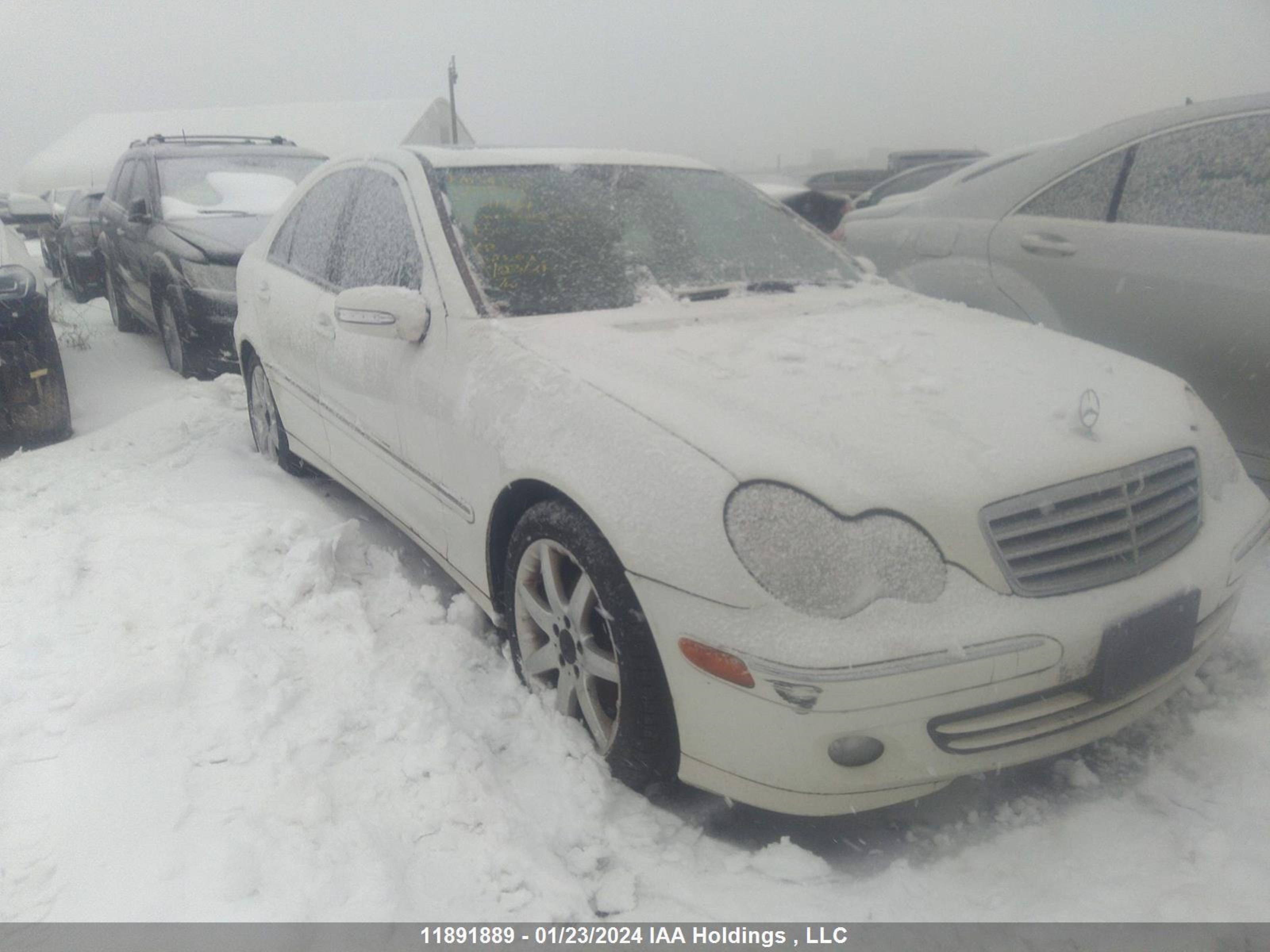 mercedes-benz  2007 wdbrf92h27f848416