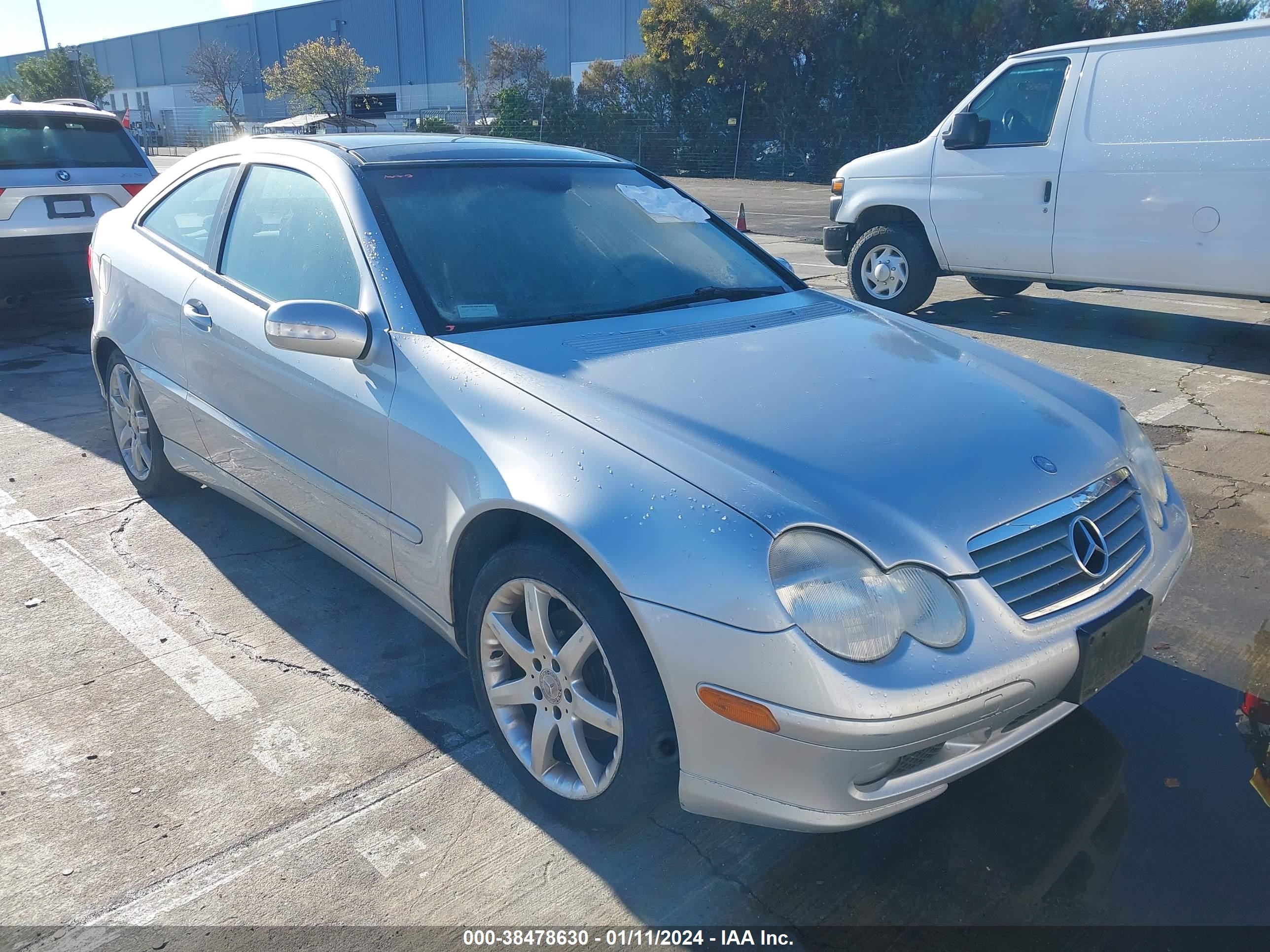 mercedes-benz c-klasse 2003 wdbrn40j03a405068