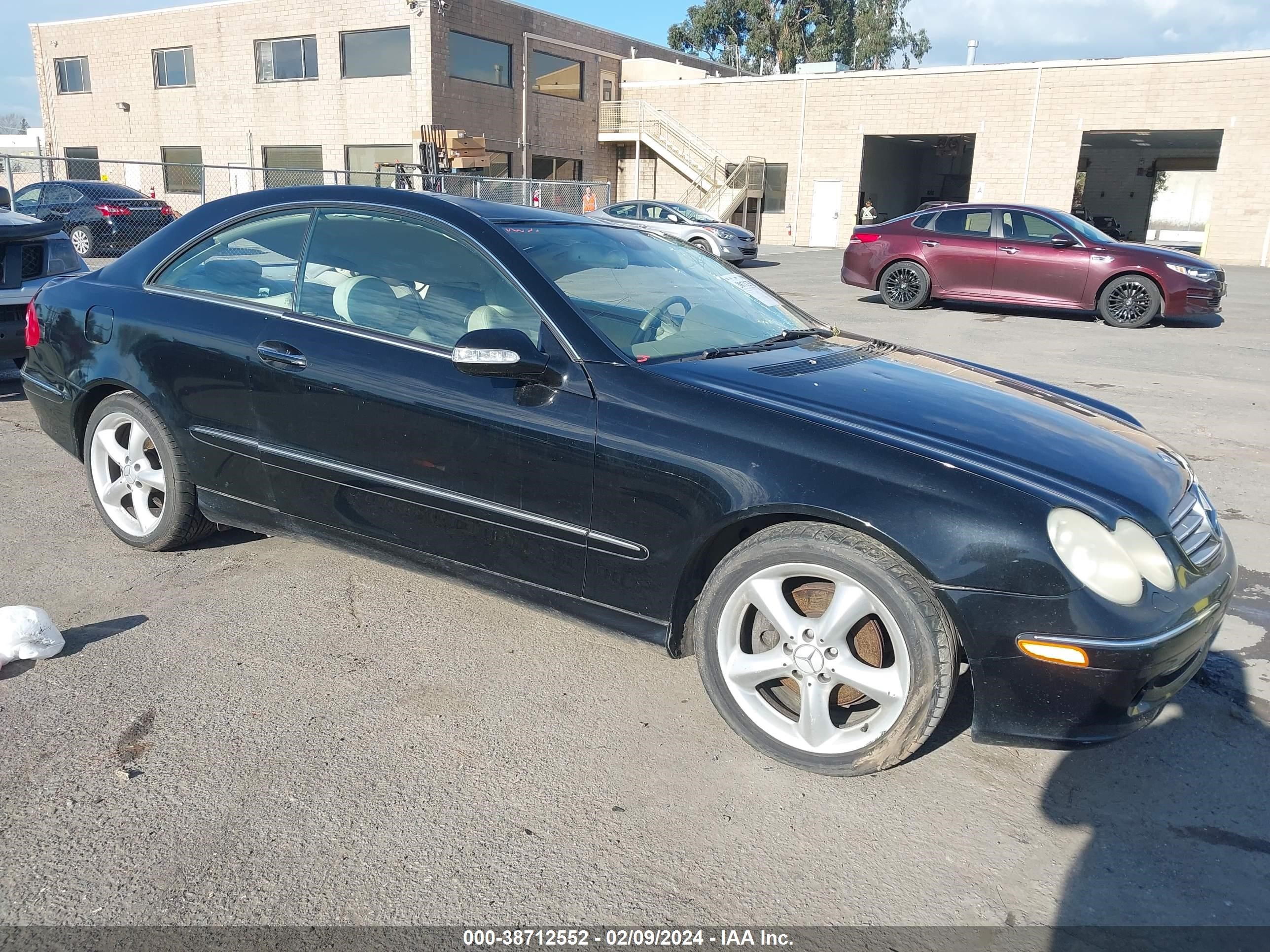 mercedes-benz clk-klasse 2004 wdbtj65j34f105339