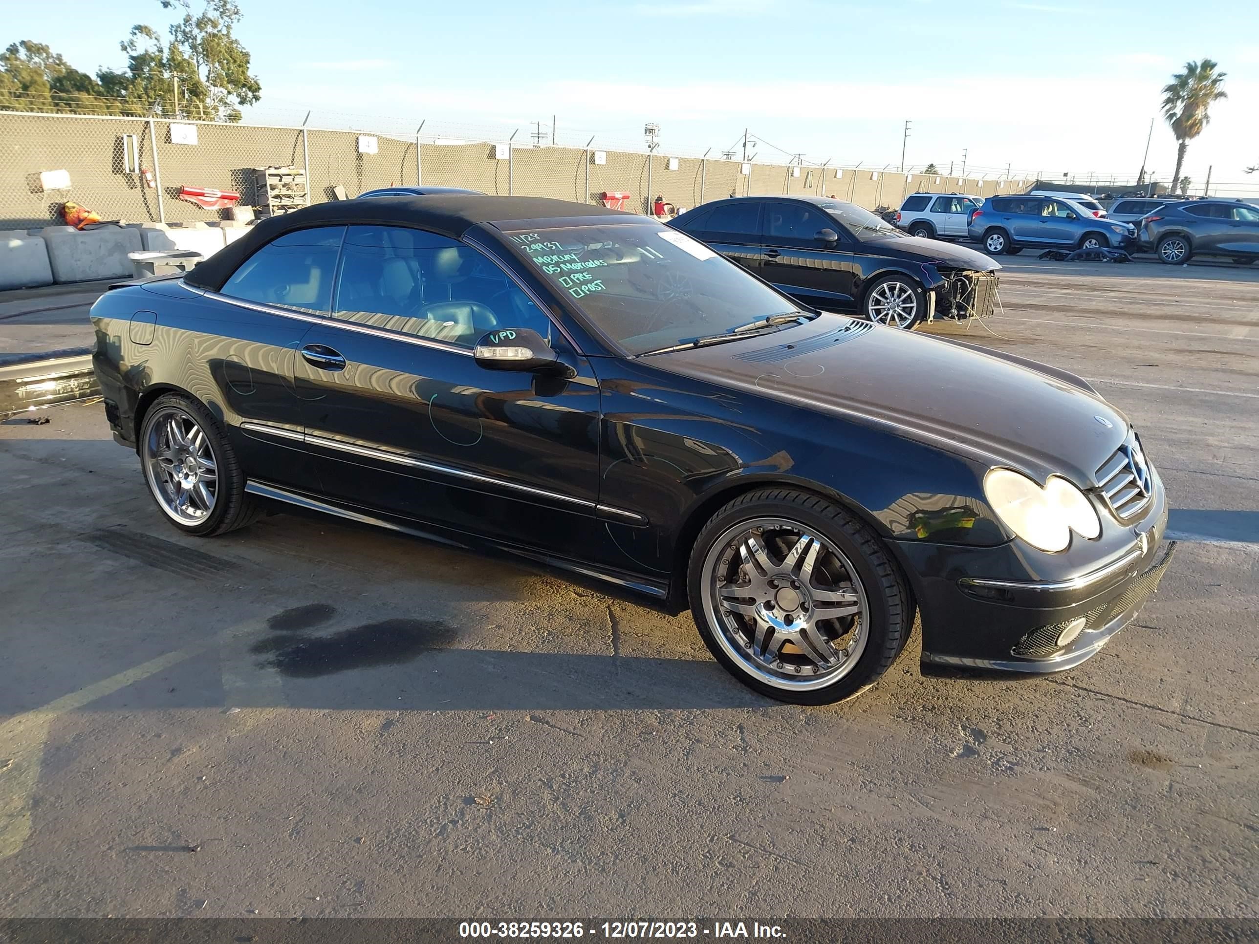 mercedes-benz clk-klasse 2005 wdbtk76g05t037980