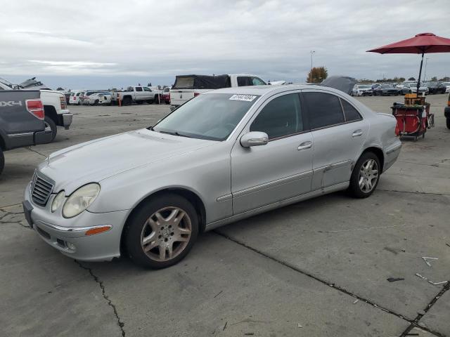 mercedes-benz e 320 2004 wdbuf65j54a555156