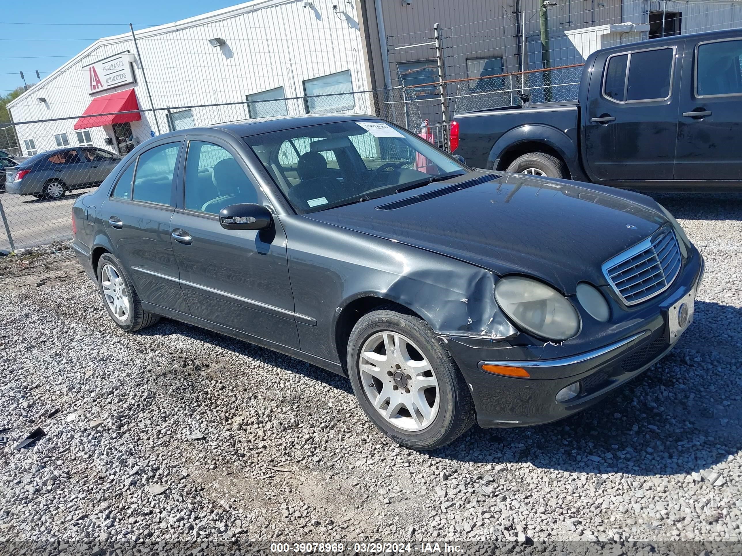 mercedes-benz  2003 wdbuf65j93a110112