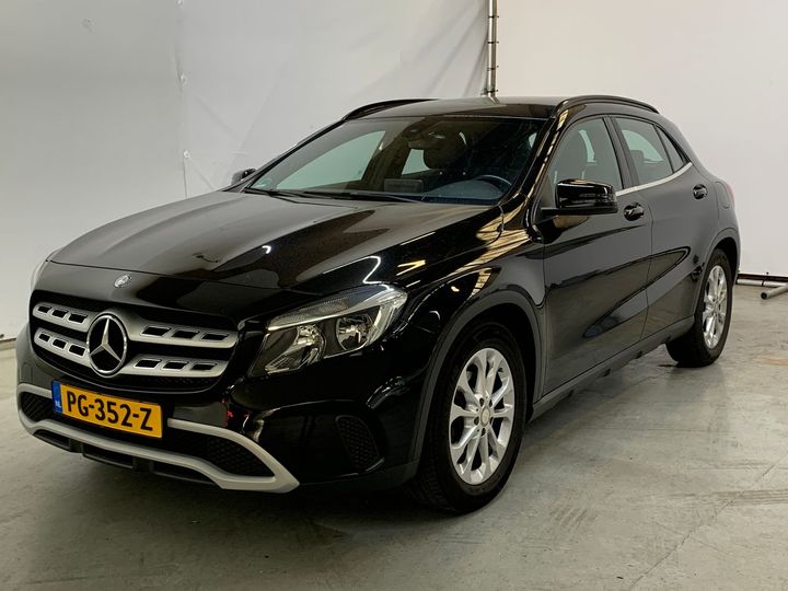 mercedes-benz  2017 wdc1569421j378554