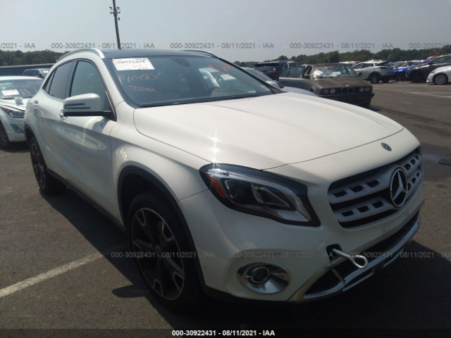 mercedes-benz  2018 wdctg4gb8jj436334