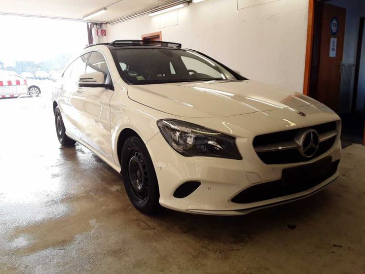 mercedes-benz cla 180 2018 wdd1179121n678768