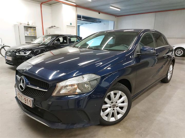 mercedes-benz a 2017 wdd1760111j654757