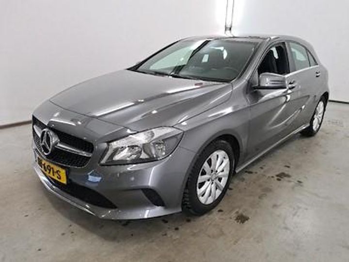 mercedes-benz a-klasse 2016 wdd1760121j479396