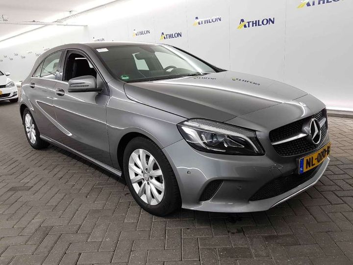 mercedes-benz a-klasse 2017 wdd1760121j586292