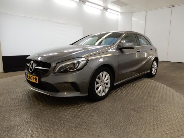 mercedes-benz a-klasse 2017 wdd1760121j590452