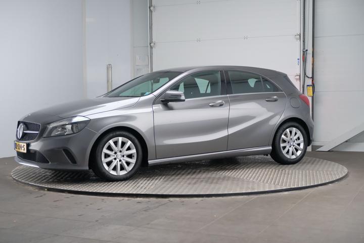 mercedes-benz a-klasse 2017 wdd1760121j592237