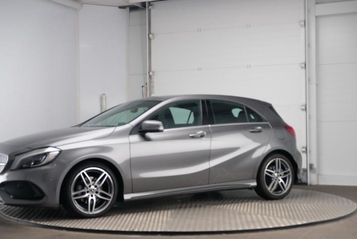 mercedes-benz a-klasse 2017 wdd1760121j653506