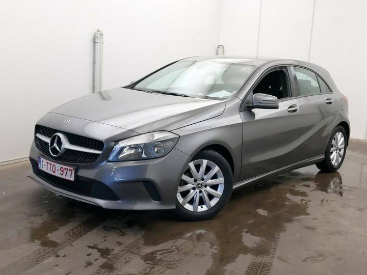 mercedes-benz a 2018 wdd1760121j753415