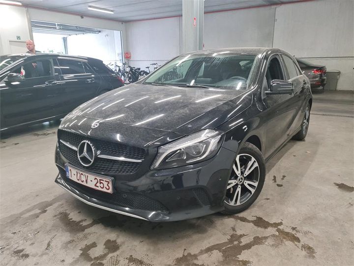 mercedes-benz a 2018 wdd1760121j773591