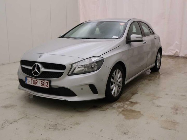 mercedes-benz a-klasse 2018 wdd1760421j754188