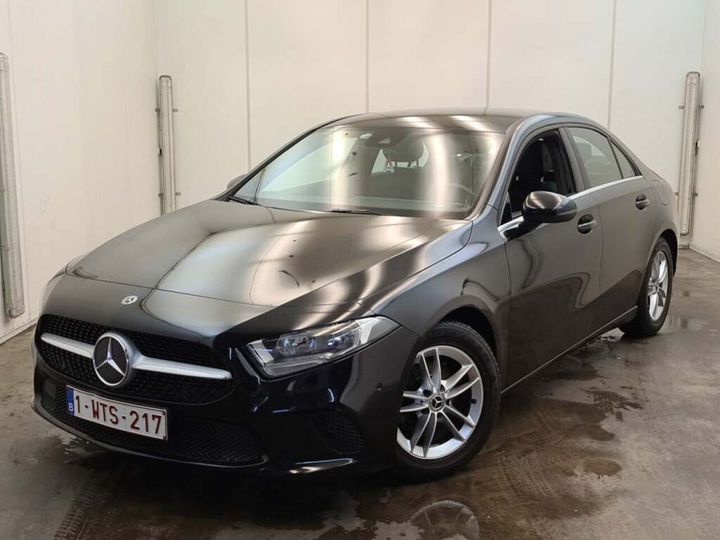 mercedes-benz a 2019 wdd1771031j142620