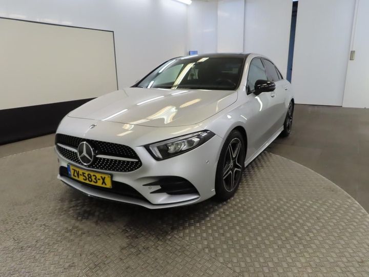 mercedes-benz a-klasse limousine 2019 wdd1771871j136016