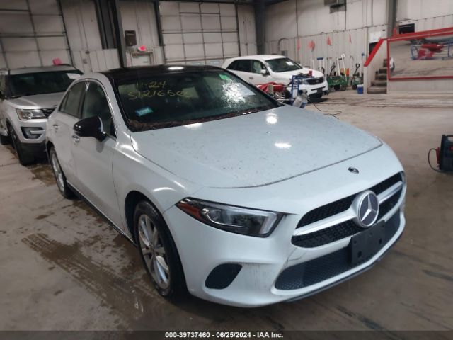 mercedes-benz a 220 2019 wdd3g4eb3kw025846