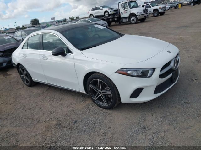 mercedes-benz a 220 2019 wdd3g4ebxkw022104