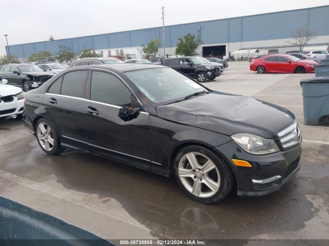 mercedes-benz c 250 2013 wddgf4hb7dr281750