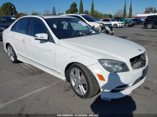 mercedes-benz c 300 2011 wddgf5eb5br167690