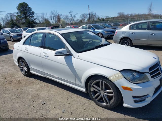 mercedes-benz c 300 2014 wddgf8ab2er315175