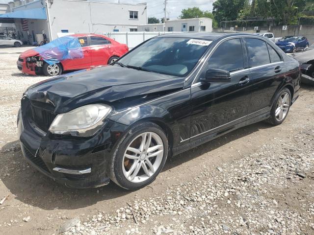 mercedes-benz c 300 4mat 2014 wddgf8ab4er323763