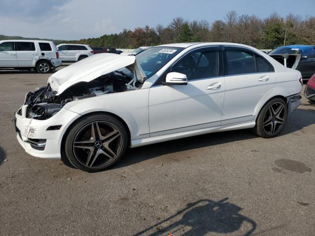 mercedes-benz c 300 4mat 2014 wddgf8abxea913447