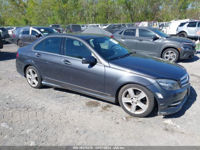 mercedes-benz c 300 2011 wddgf8bb1br186369