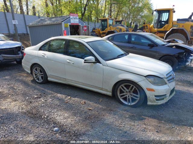 mercedes-benz c 300 2012 wddgf8bb1ca683860